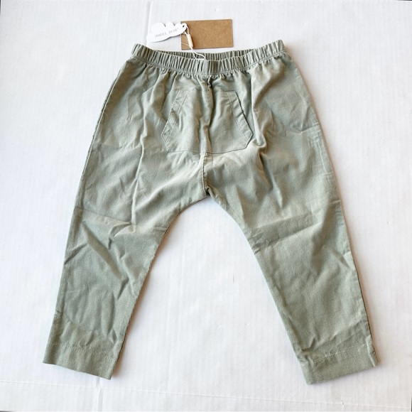 Angel Dear Cord Drop Crotch Jogger in Desert
Sage Green
NWT - Picture 1 of 14